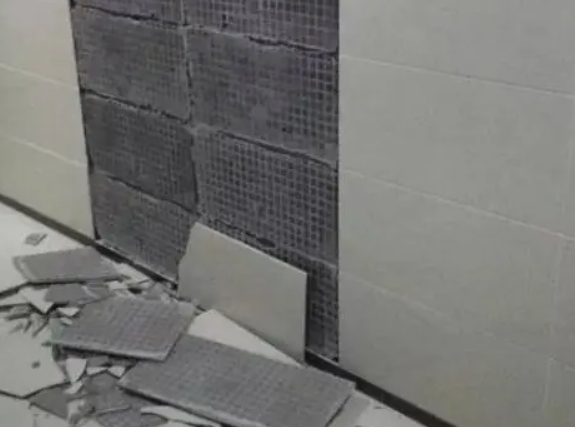 城阳瓷砖空鼓维修公司分享下城阳墙砖松动维修的知识